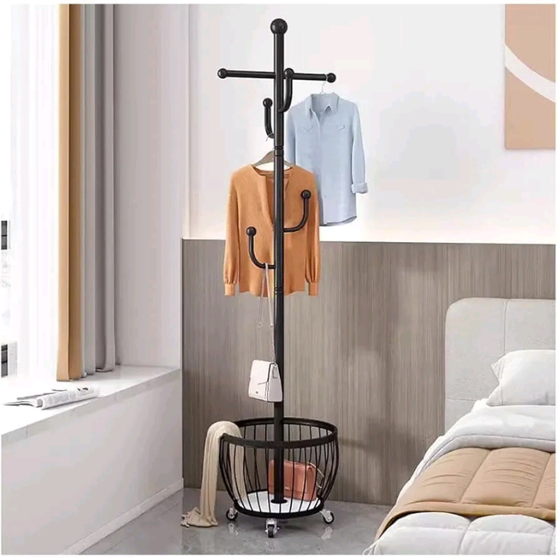 ستاند ملابس مع سلة Clothes stand
